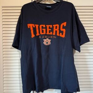 VINTAGE Y2K Auburn Tigers T-Shirt